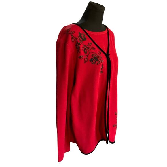 Vintage Teddi Pullover Cardigan Sweater Size XL Red and Black Floral Embroidery - Picture 3 of 9